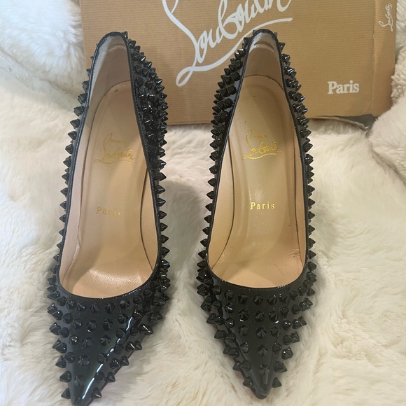 Christian Louboutin Pigalle Spikes Patent - Picture 6 of 9